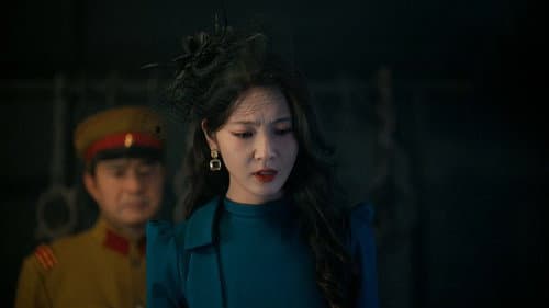 Episode 7 still